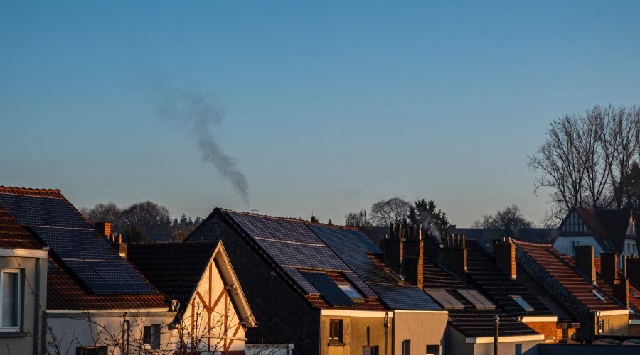 The Solar Shift: Navigating Insurance in the Age of Renewable Energy