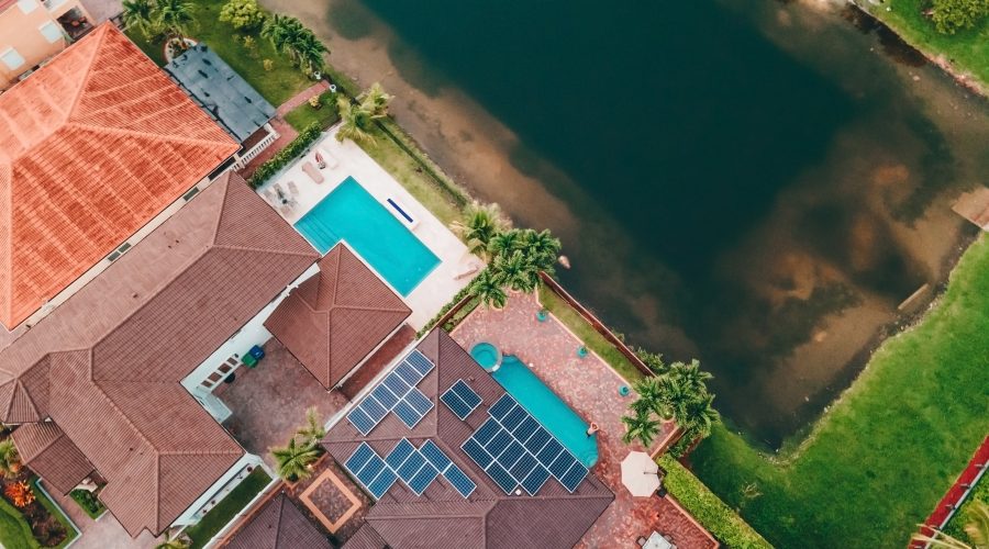 Illuminating Your Home: The Ultimate Guide to Solar Power for the Modern Homeowner